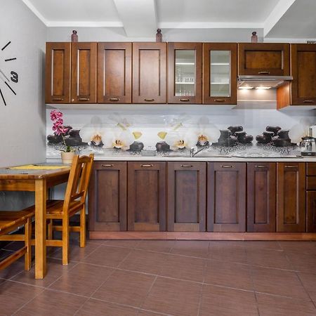 Rentplanet - Apartamenty Krzeptowki ザコパネ エクステリア 写真