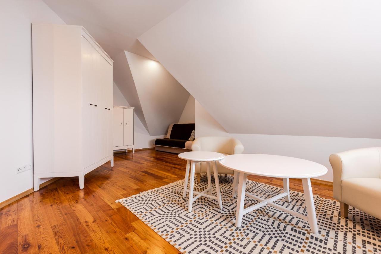 Rentplanet - Apartamenty Krzeptowki ザコパネ エクステリア 写真