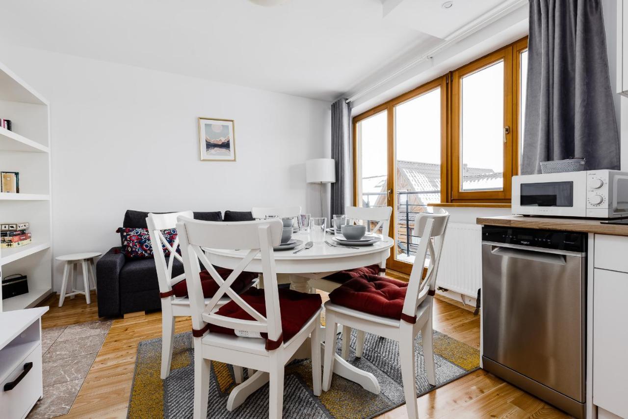 Rentplanet - Apartamenty Krzeptowki ザコパネ エクステリア 写真